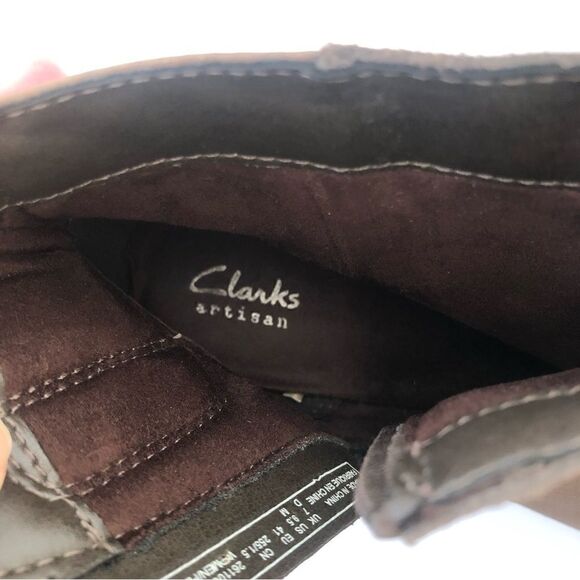 Clarks artistan brown leather heeled ankle boots - Picture 11 of 11